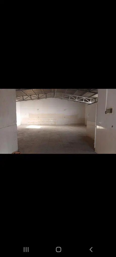 ظرفیت خالی سوله ۲۰۰ متری بر اتوبان ذوب اهن