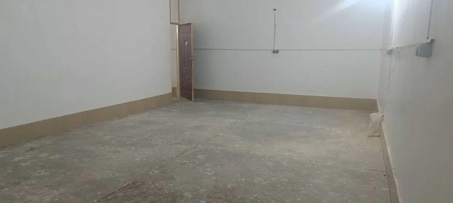 ظرفیت خالی اجاره فضای صنعتی و اداری ۶۰۰ متری در زاهدان