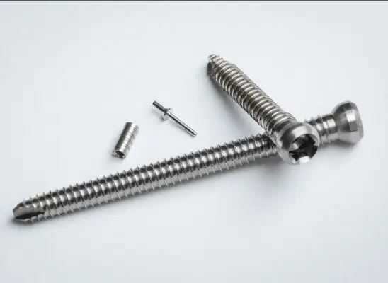 پذیرش سفارش تولید قطعات با تراش CNC سوئیس‌تایپ