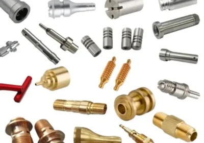 ارائه خدمات تراش و فرز CNC و تولید قطعات