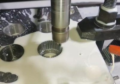 پذیرش سفارش طراحی قالب و خدمات فرز CNC