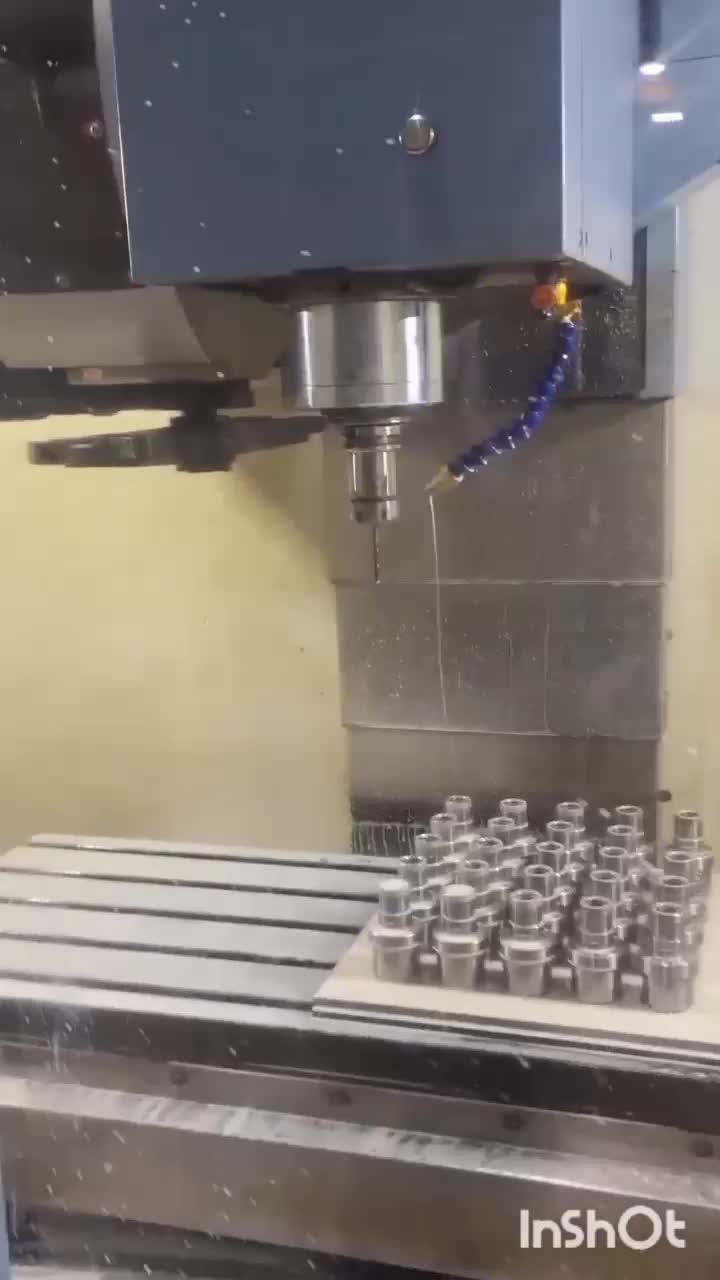 پذیرش سفارش خدمات فرز CNC، سری‌تراشی و قالب‌سازی