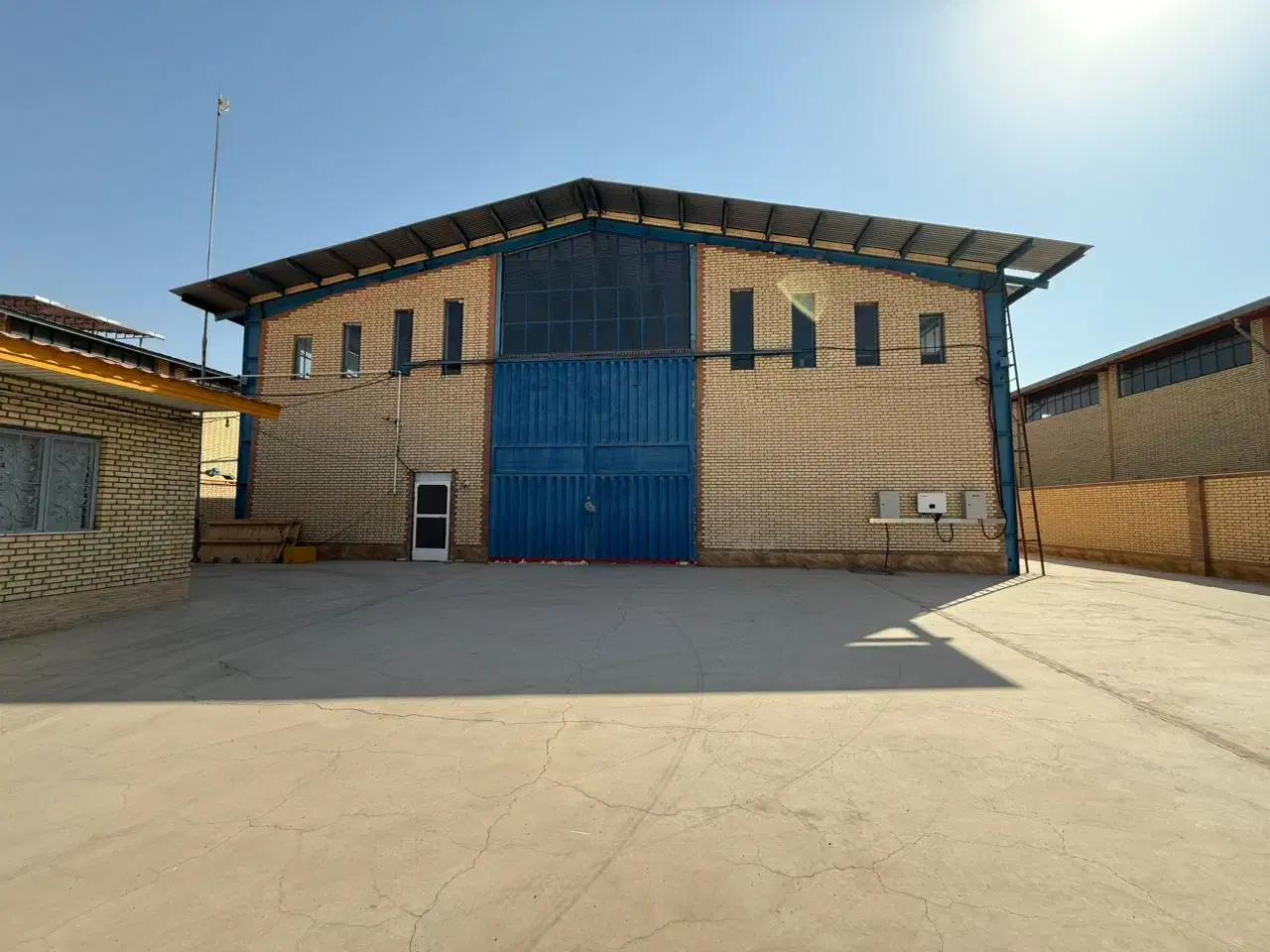 فروش ظرفیت خالی  کارخانه بسته‌بندی مواد غذایی در شهرک صنعتی شکوهیه