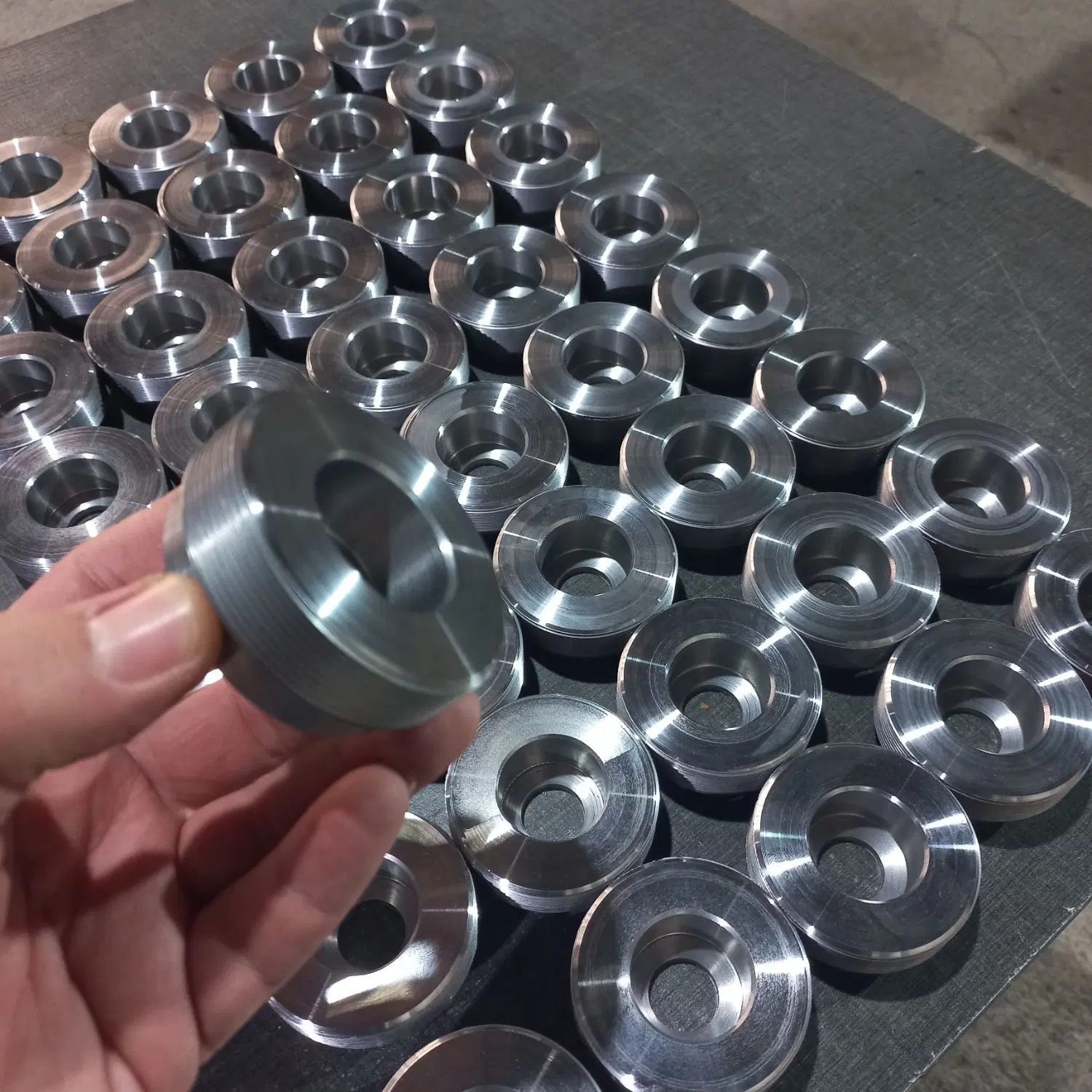 ظرفیت پذیرش سفارش تراشکاری CNC در مشهد