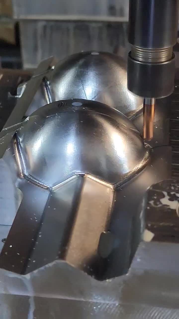 ساخت قالب تزریق پلاستیک و خدمات فرز CNC