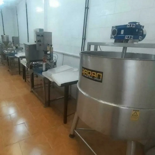 ظرفیت خالی شرکت آرایشی بهداشتی