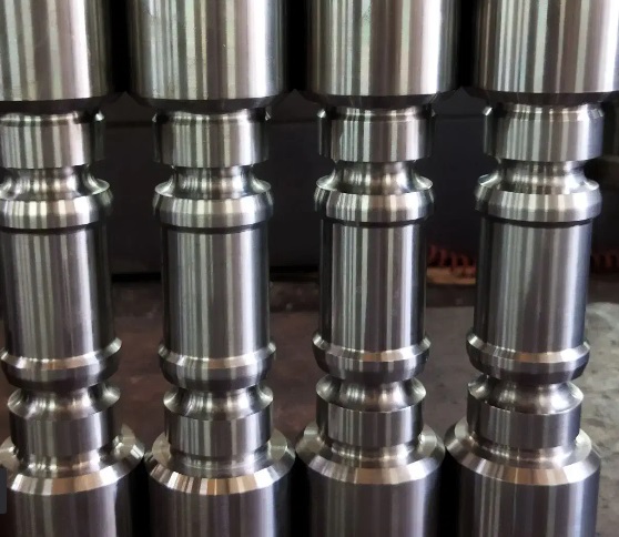خدمات تراشکاری cnc و فرزکاری cnc
