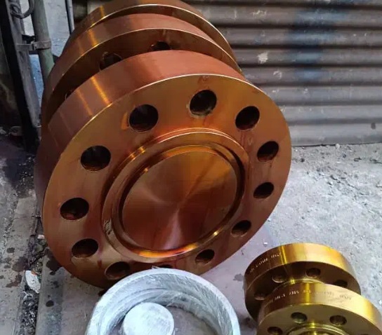 خدمات تراشکاری الوند فلنچ پتروشیمی A105 نفت و گاز